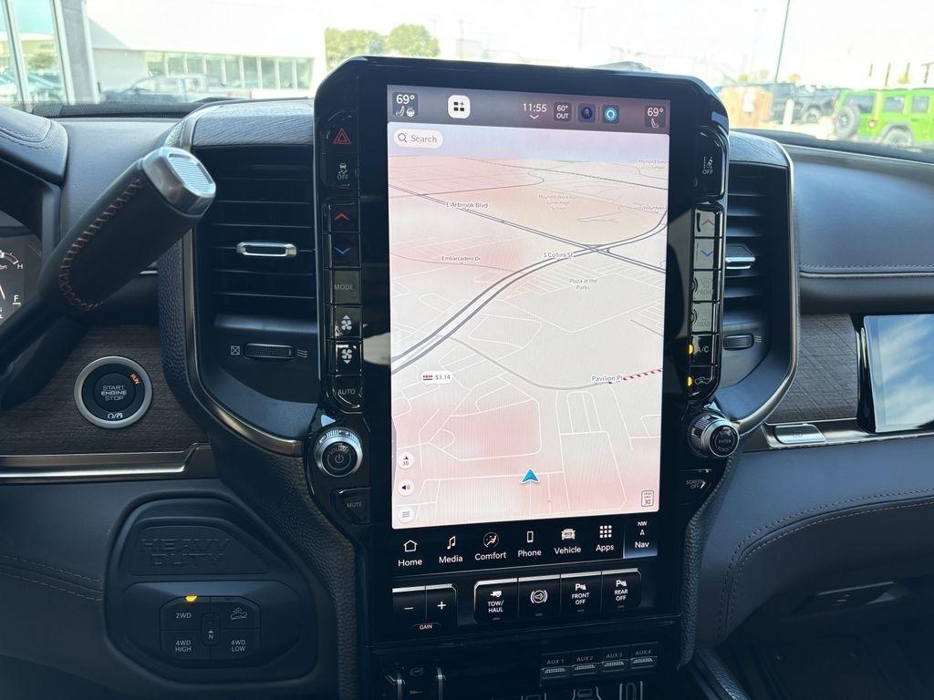 RAM 2500 Limited Crew Cab 4WD 2026