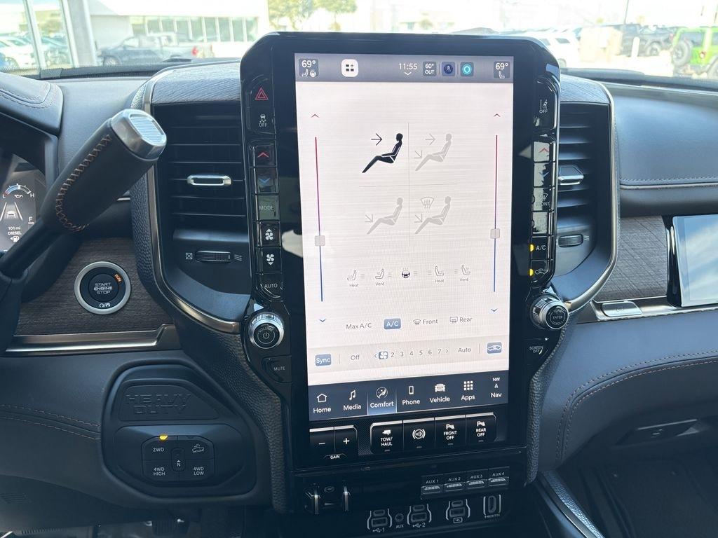 RAM 2500 Limited Crew Cab 4WD 2026