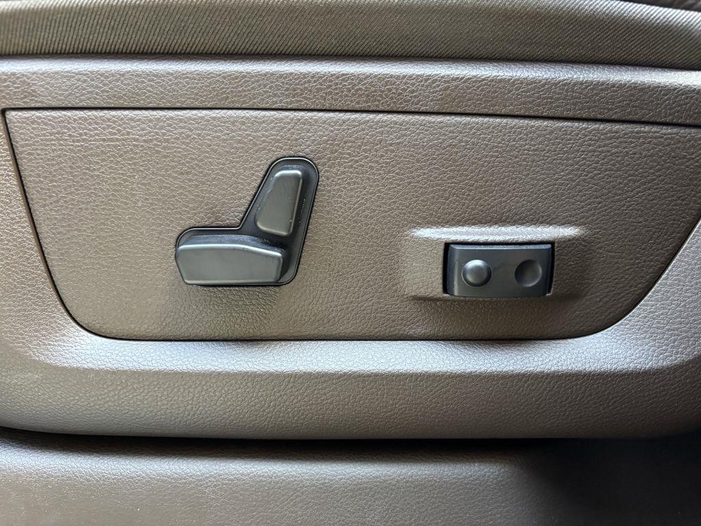 RAM 2500 Limited Crew Cab 4WD 2026