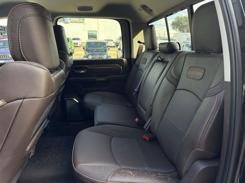 RAM 2500 Limited Crew Cab 4WD 2026