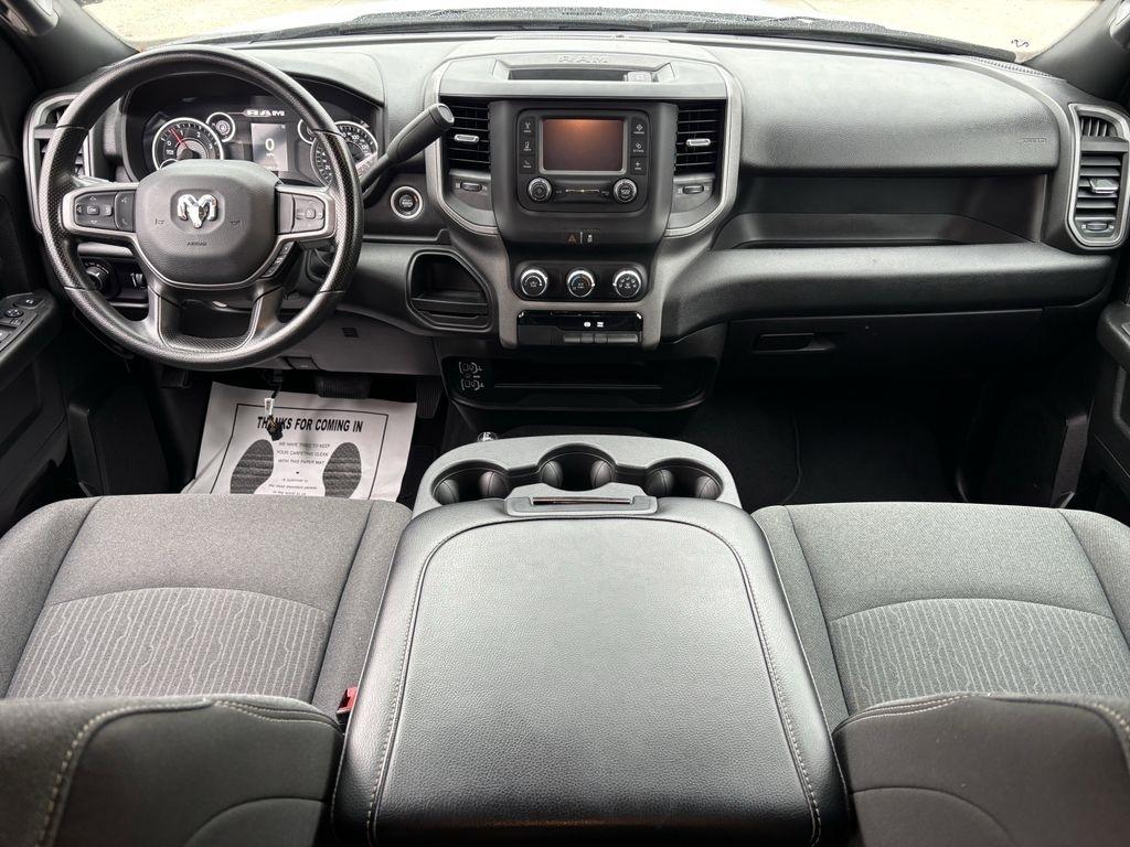 RAM 3500 Tradesman Crew Cab 4WD 2024