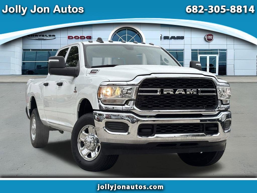 RAM 3500 Tradesman Crew Cab 4WD 2024