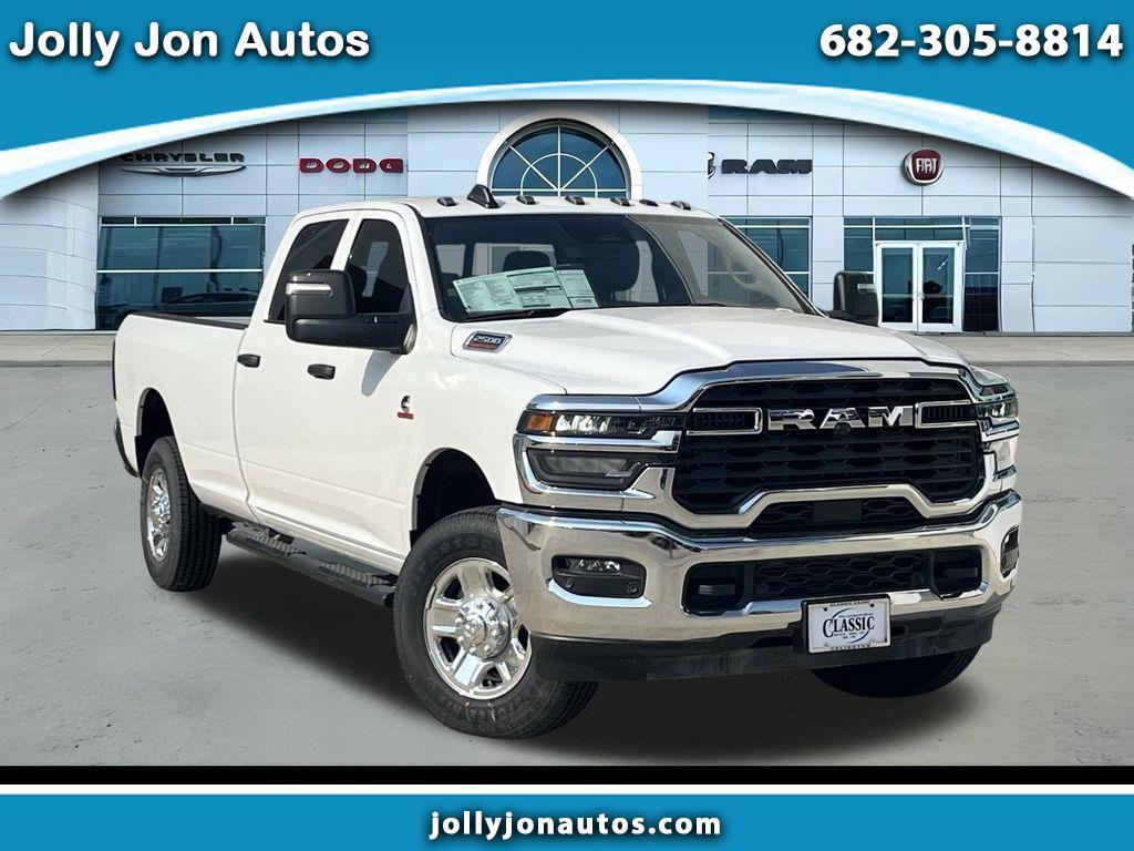 RAM 2500 Tradesman Crew Cab 4WD 2025