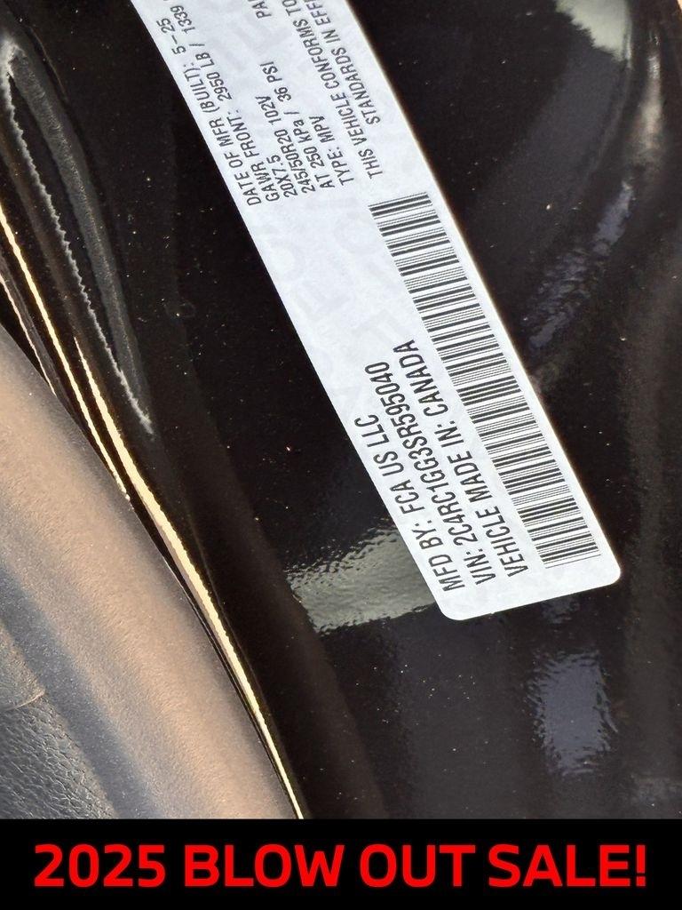 Chrysler Pacifica Limited 2025