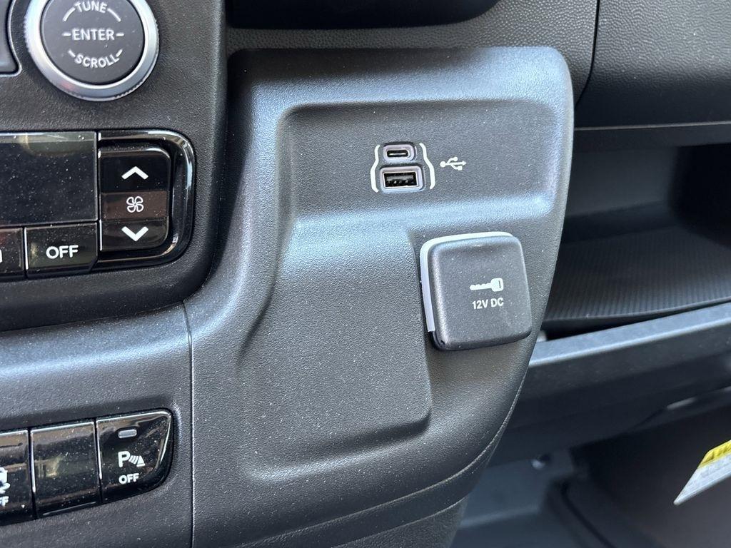 RAM Promaster 2500 High Roof 159-in. WB 2025