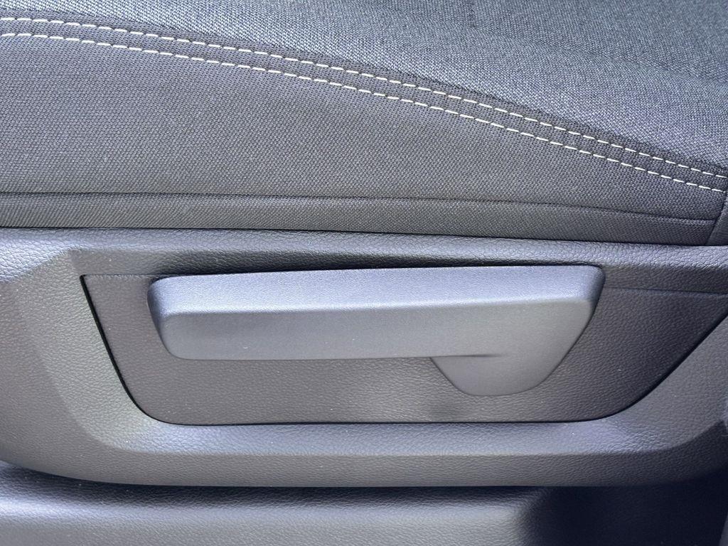 RAM 2500 Tradesman Crew Cab SWB 4WD 2025