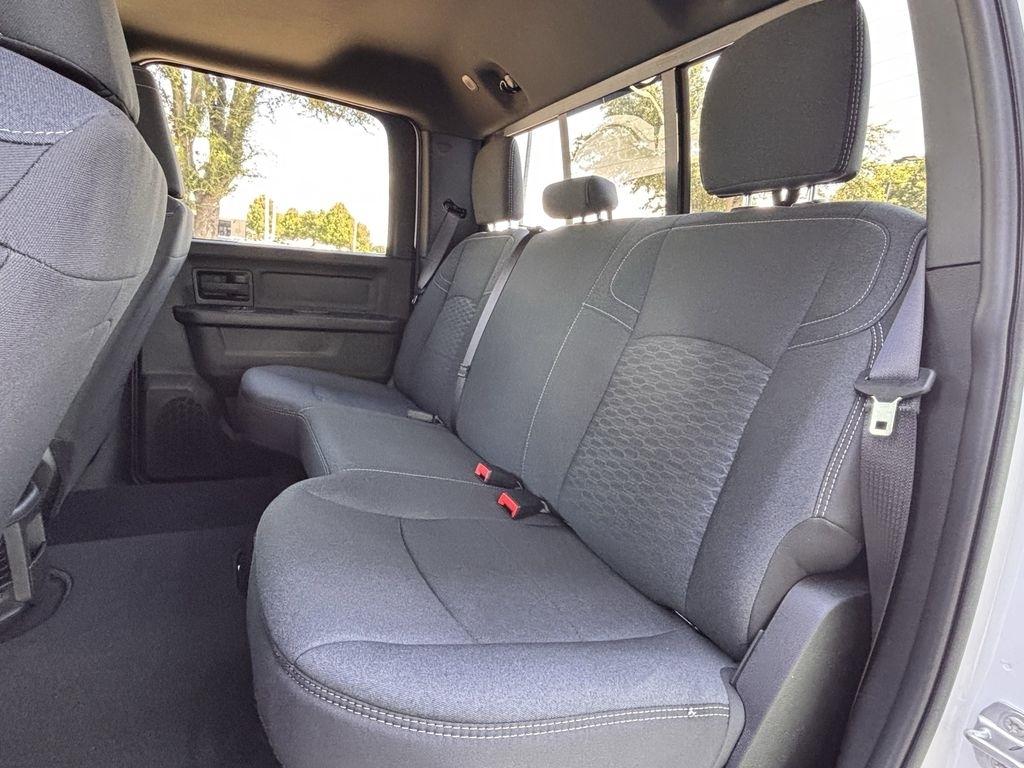 RAM 2500 Tradesman Crew Cab SWB 4WD 2025