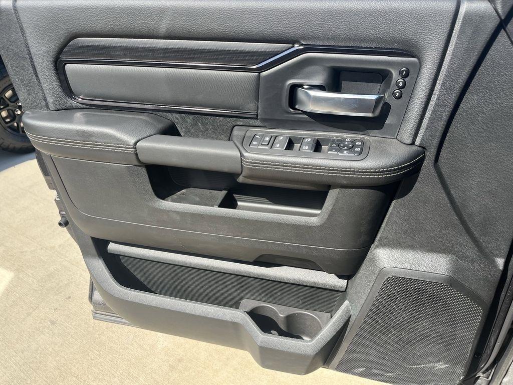 RAM 2500 Power Wagon Crew Cab SWB 4WD 2026