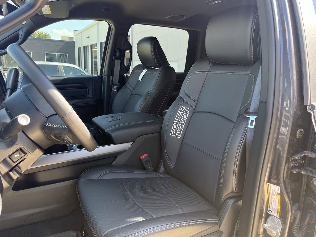 RAM 2500 Power Wagon Crew Cab SWB 4WD 2026