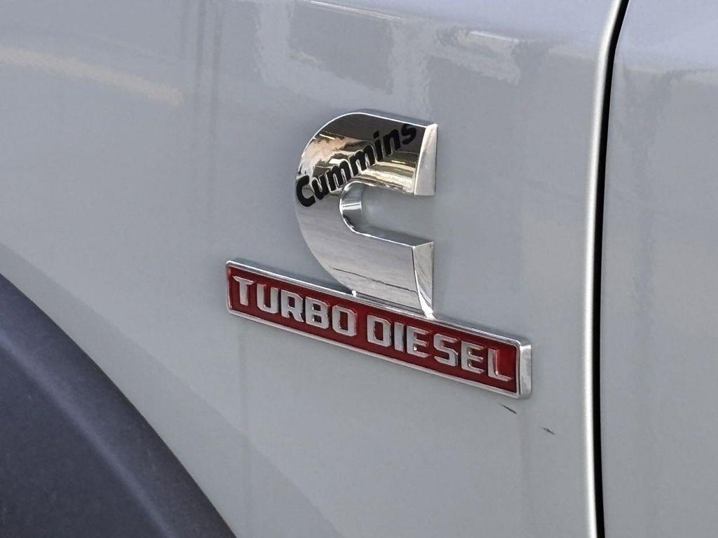 RAM 5500 Crew Cab SWB 4WD DRW 2024