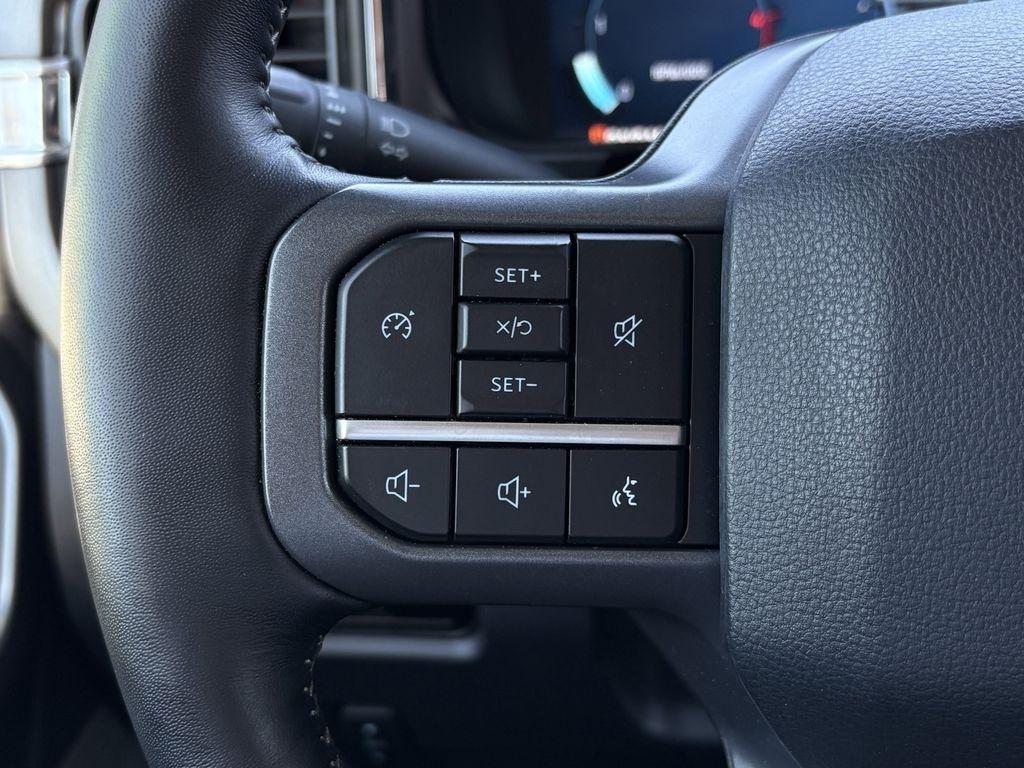 Ford F-250 SD Lariat Crew Cab 4WD 2024