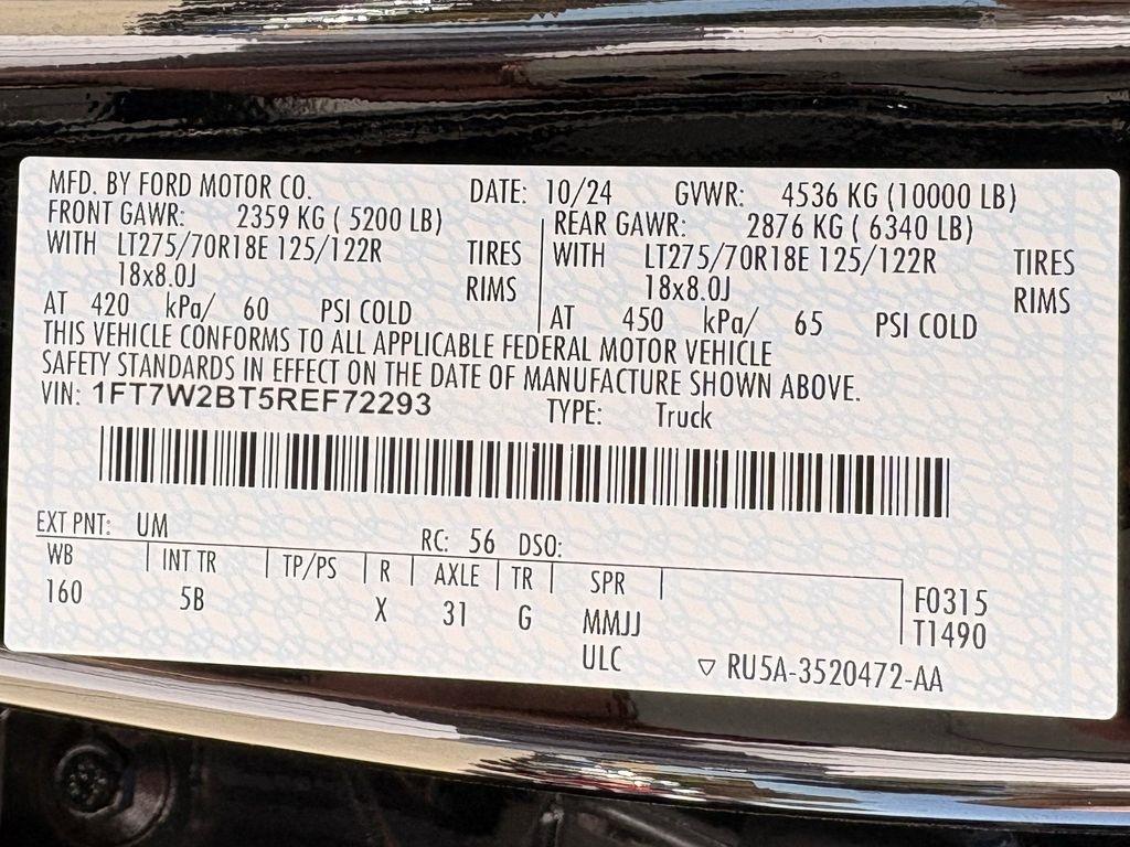 Ford F-250 SD Lariat Crew Cab 4WD 2024