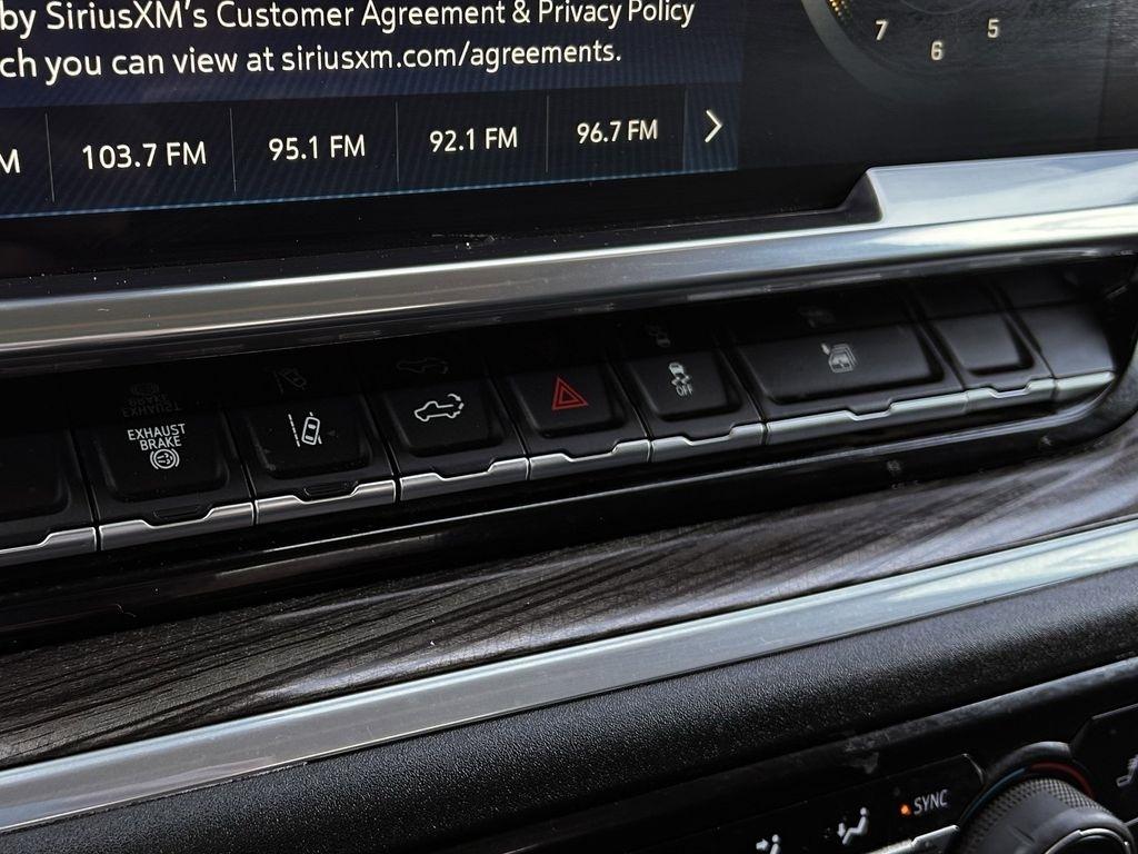 Chevrolet Silverado 2500HD LT Crew Cab Long Box 4WD 2025