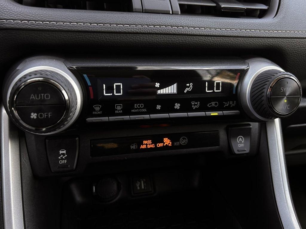 Toyota RAV4 XLE AWD 2024