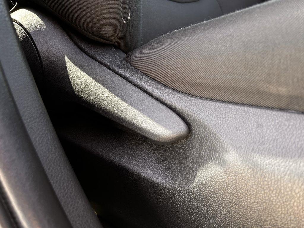 Toyota RAV4 XLE AWD 2024