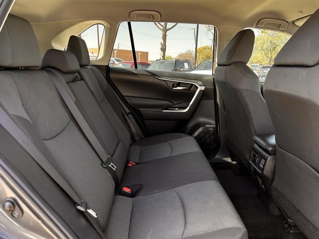 Toyota RAV4 XLE AWD 2024