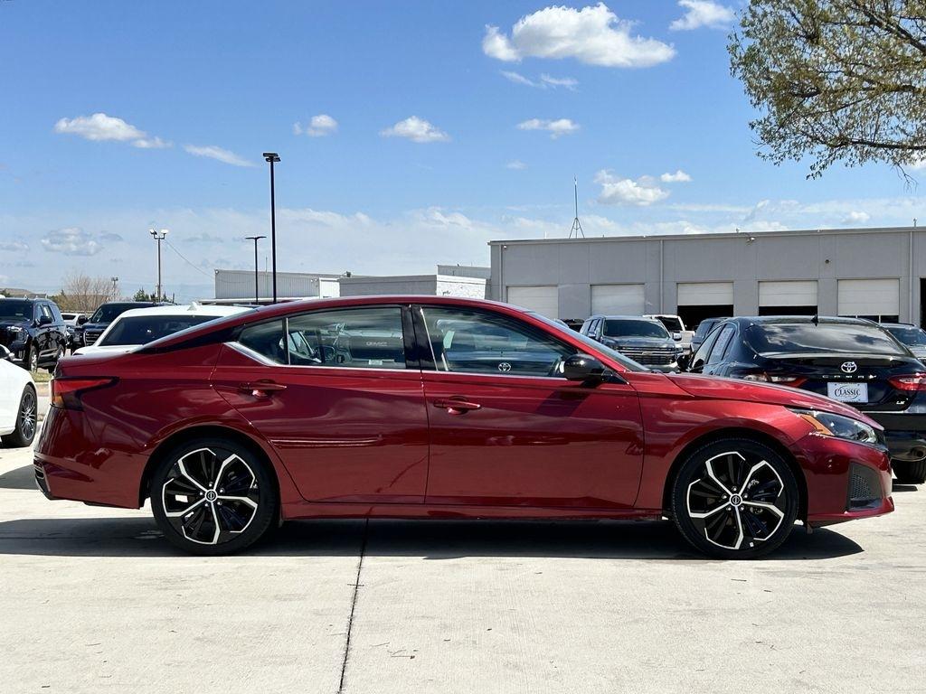 Nissan Altima 2.5 SR 2024