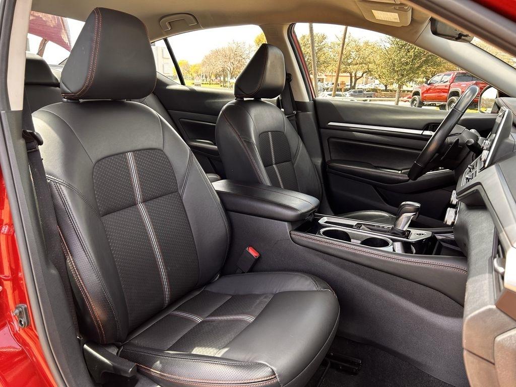 Nissan Altima 2.5 SR 2024