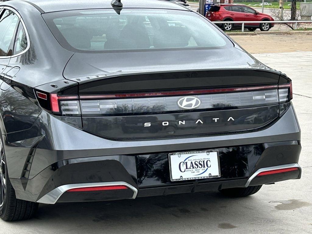 Hyundai Sonata SEL 2025