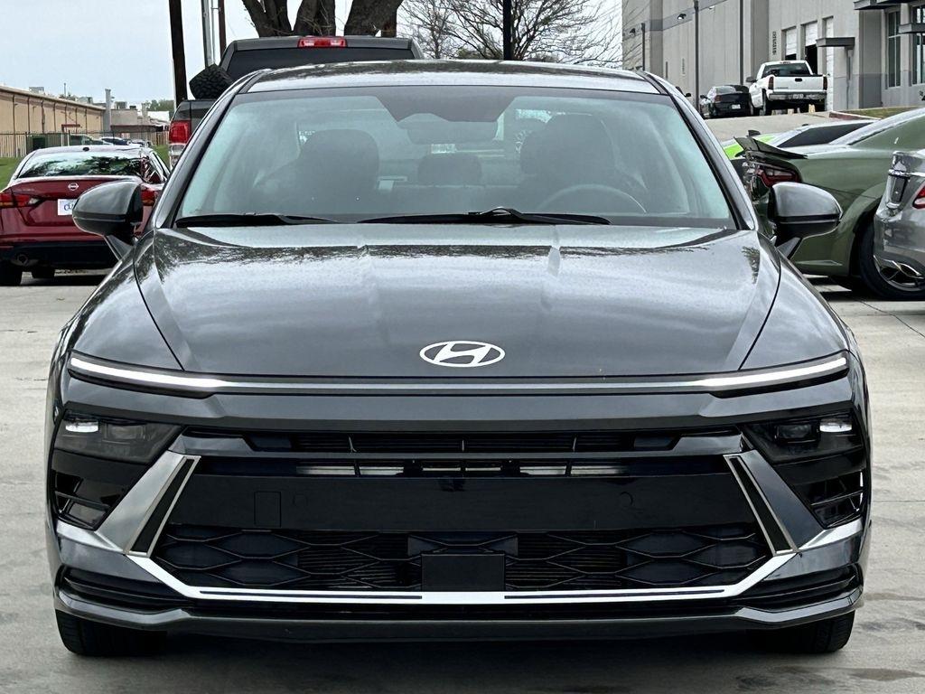 Hyundai Sonata SEL 2025