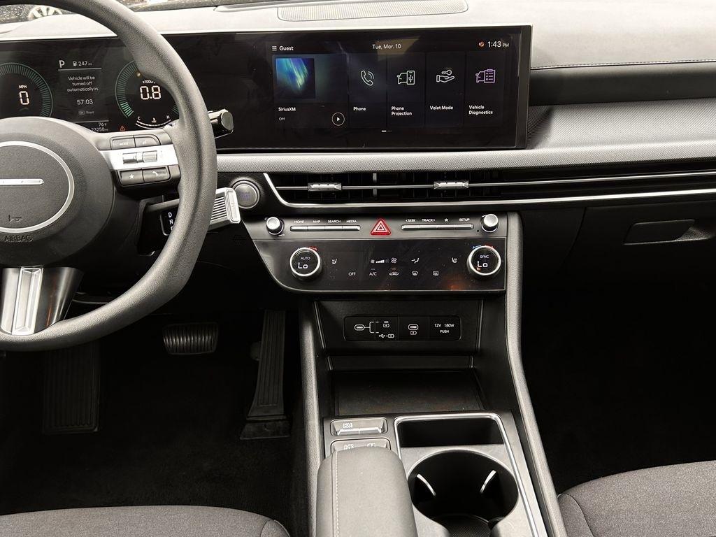 Hyundai Sonata SEL 2025