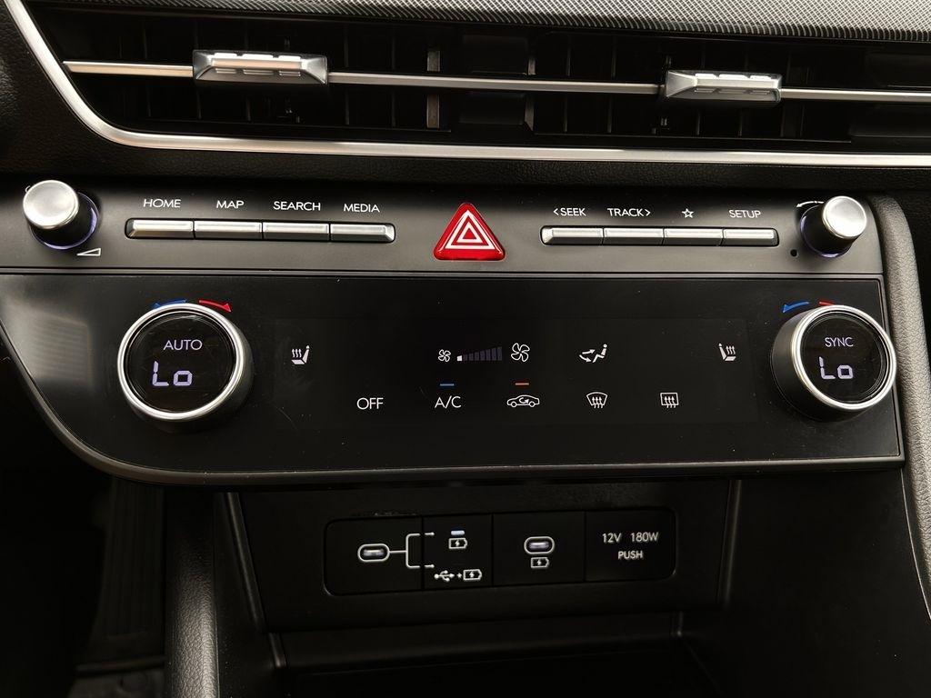 Hyundai Sonata SEL 2025