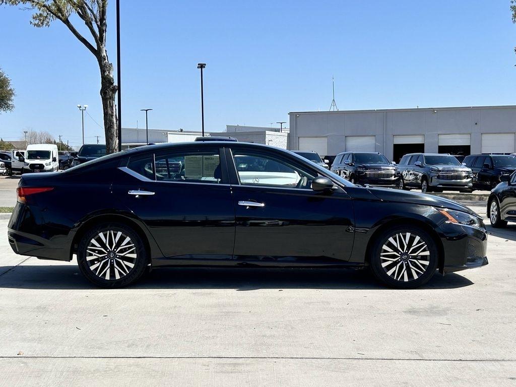 Nissan Altima 2.5 SV 2024
