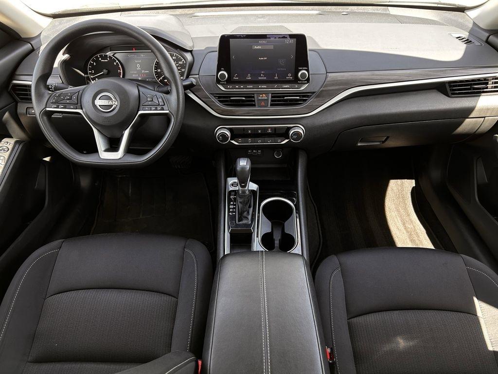 Nissan Altima 2.5 SV 2024