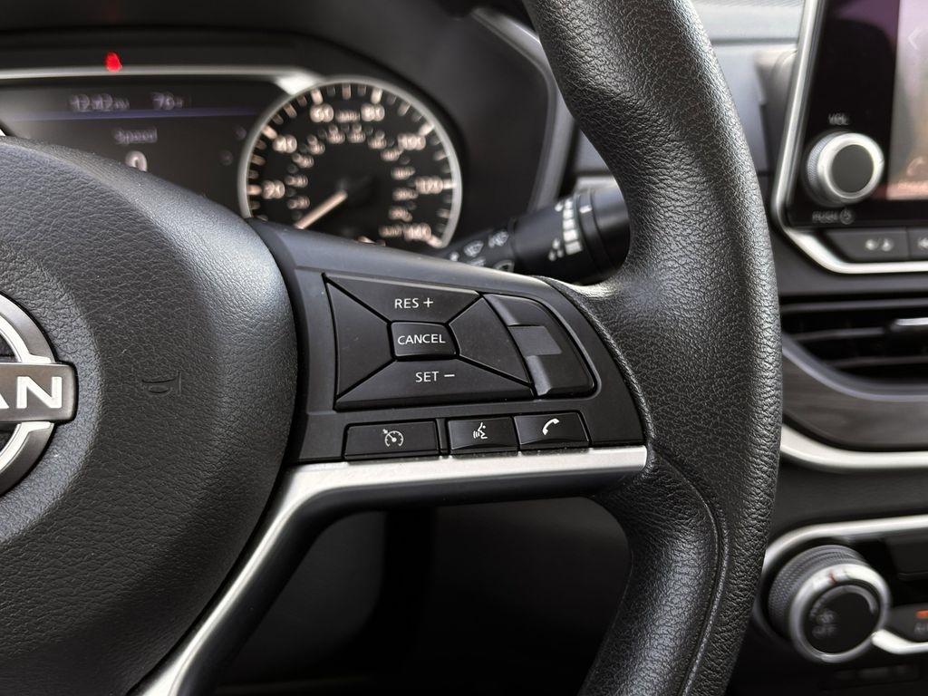 Nissan Altima 2.5 SV 2024