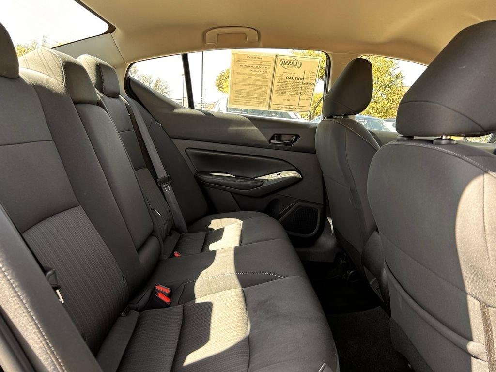 Nissan Altima 2.5 SV 2024