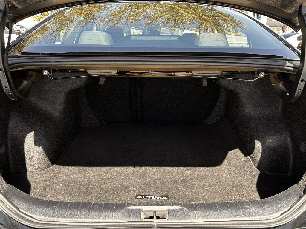 Nissan Altima 2.5 SV 2024