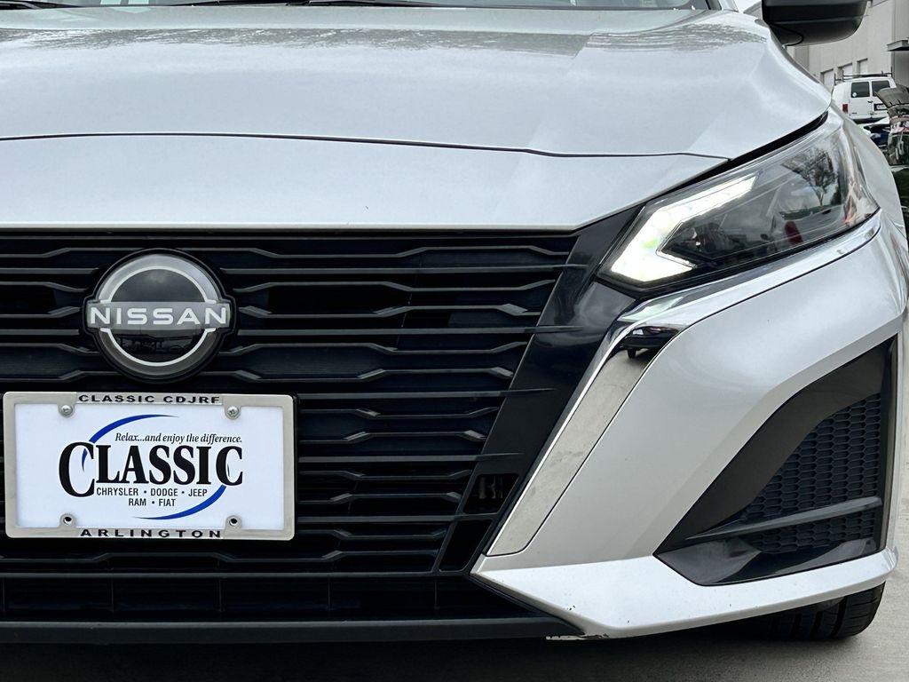 Nissan Altima 2.5 SV 2024