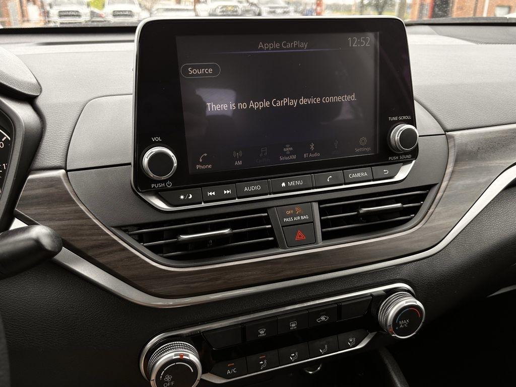 Nissan Altima 2.5 SV 2024