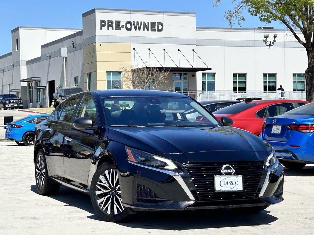 Nissan Altima 2.5 SV 2025