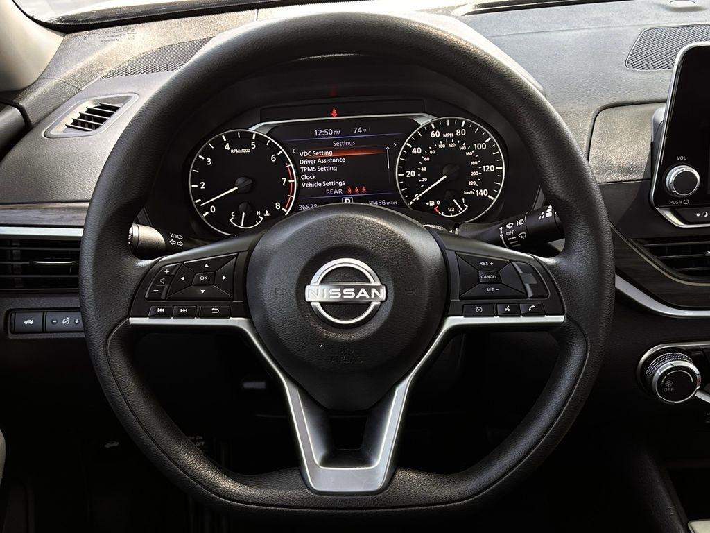 Nissan Altima 2.5 SV 2025