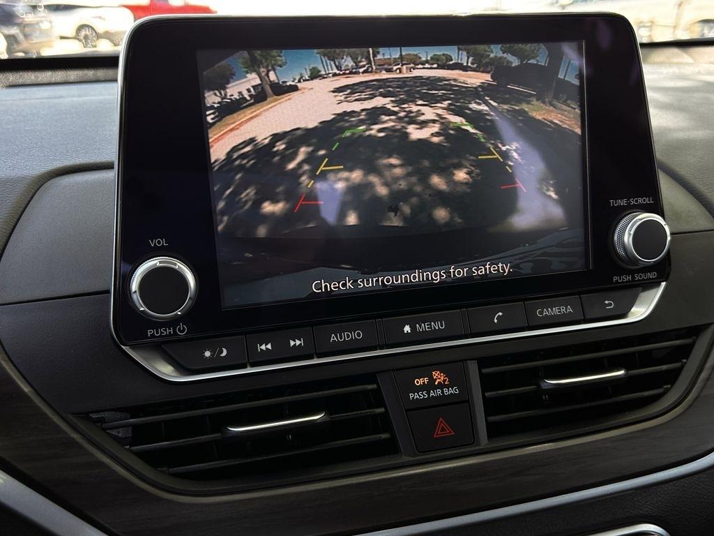 Nissan Altima 2.5 SV 2025