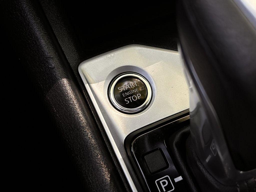 Nissan Altima 2.5 SV 2025