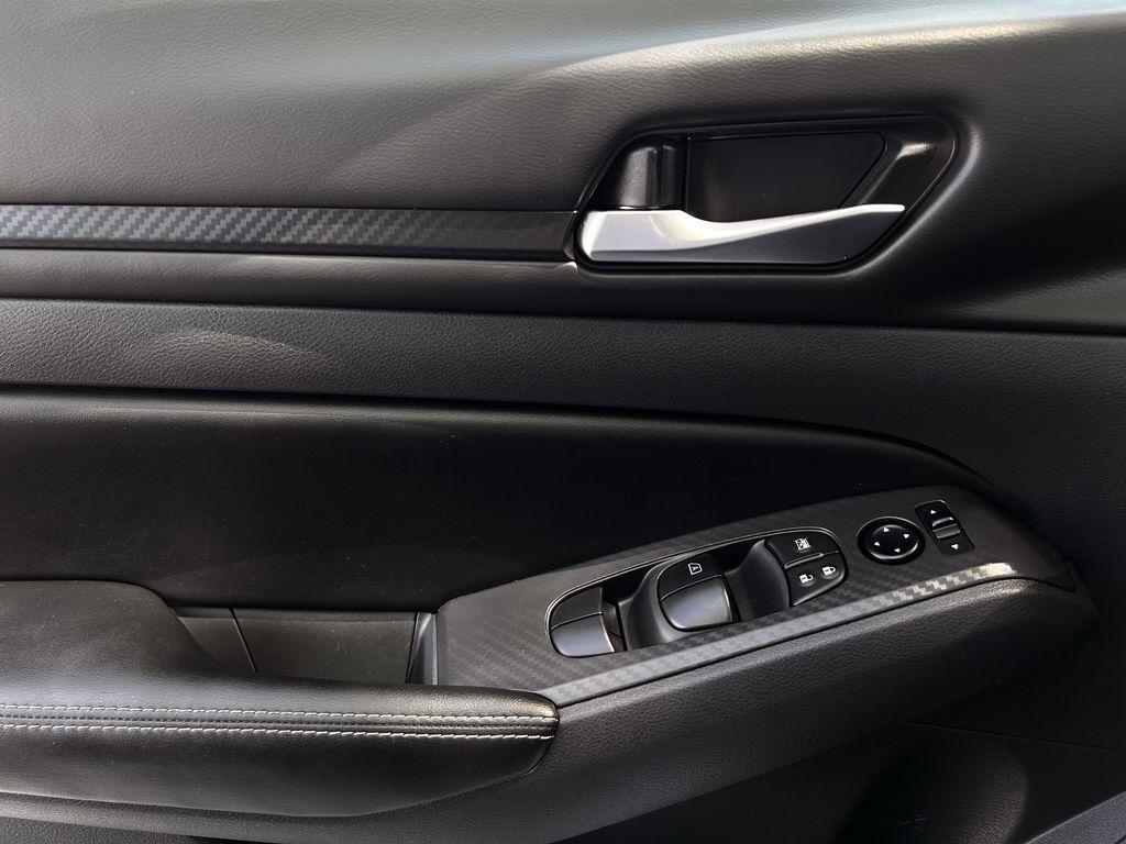 Nissan Altima 2.5 SV 2025