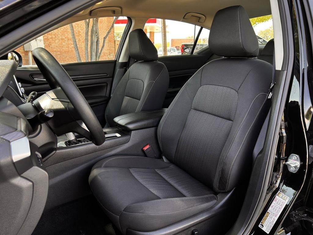 Nissan Altima 2.5 SV 2025