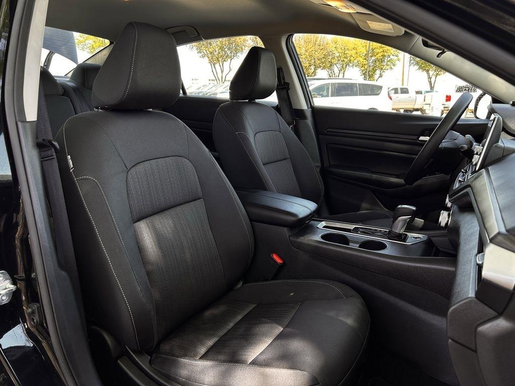 Nissan Altima 2.5 SV 2025