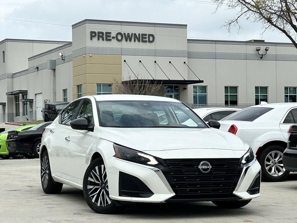 Nissan Altima 2.5 SV 2024