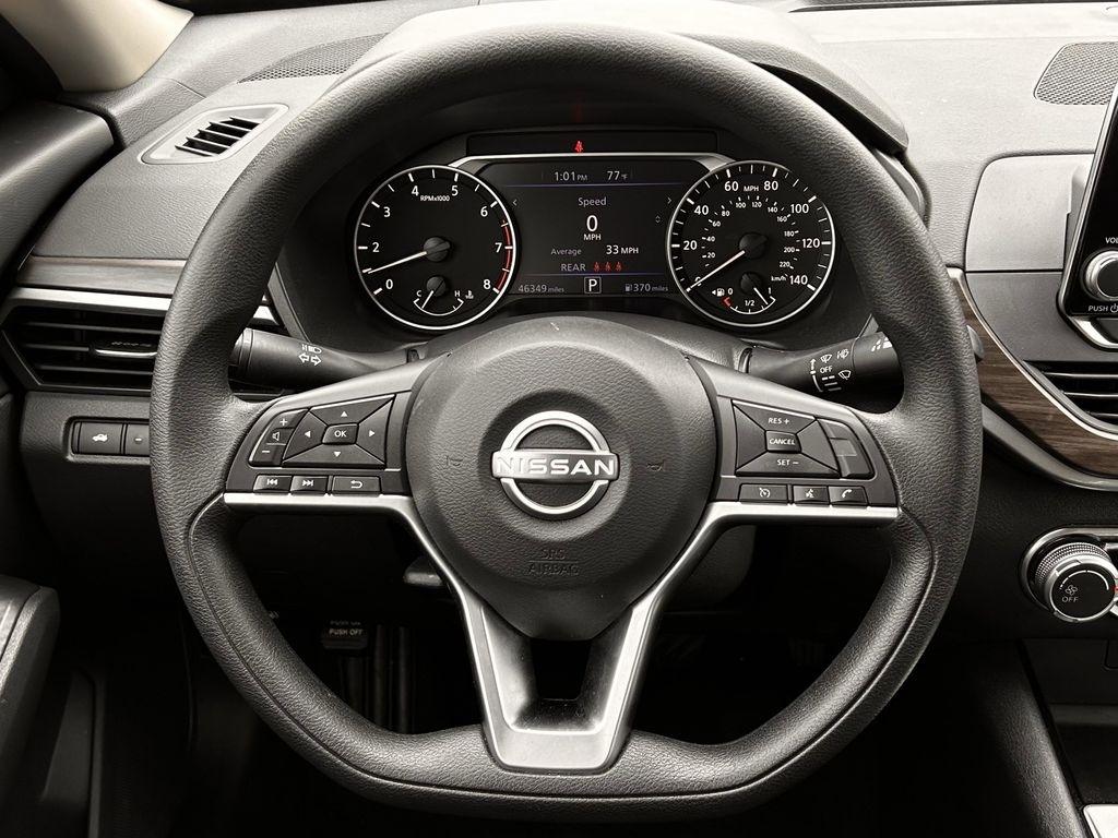 Nissan Altima 2.5 SV 2024