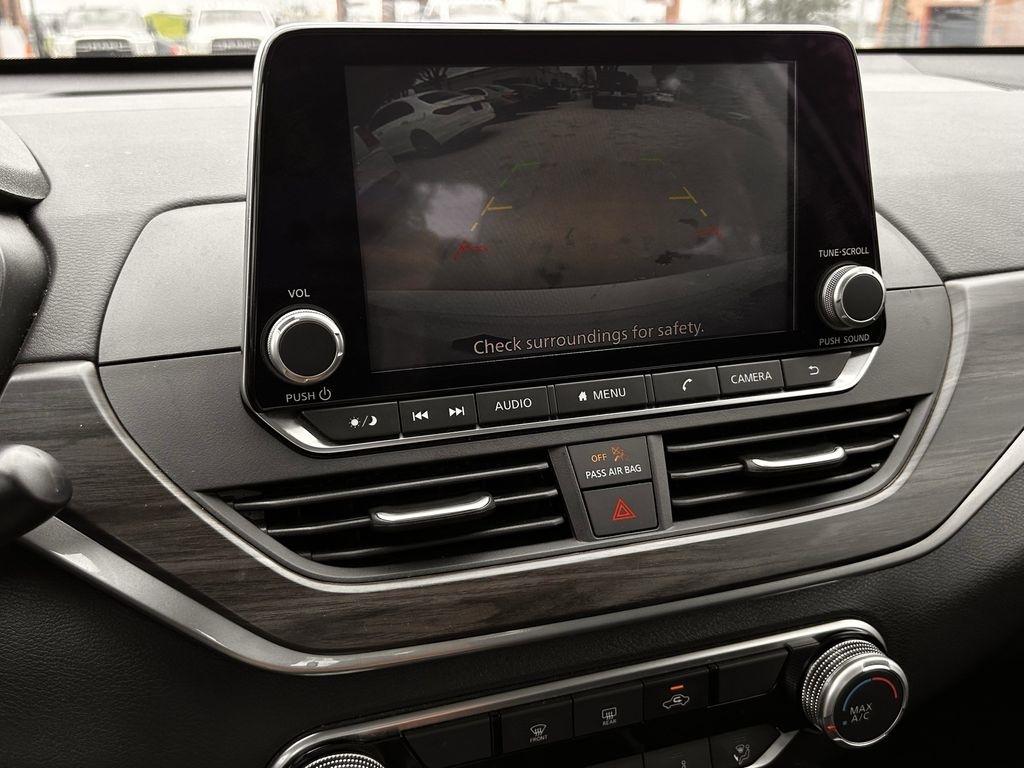 Nissan Altima 2.5 SV 2024