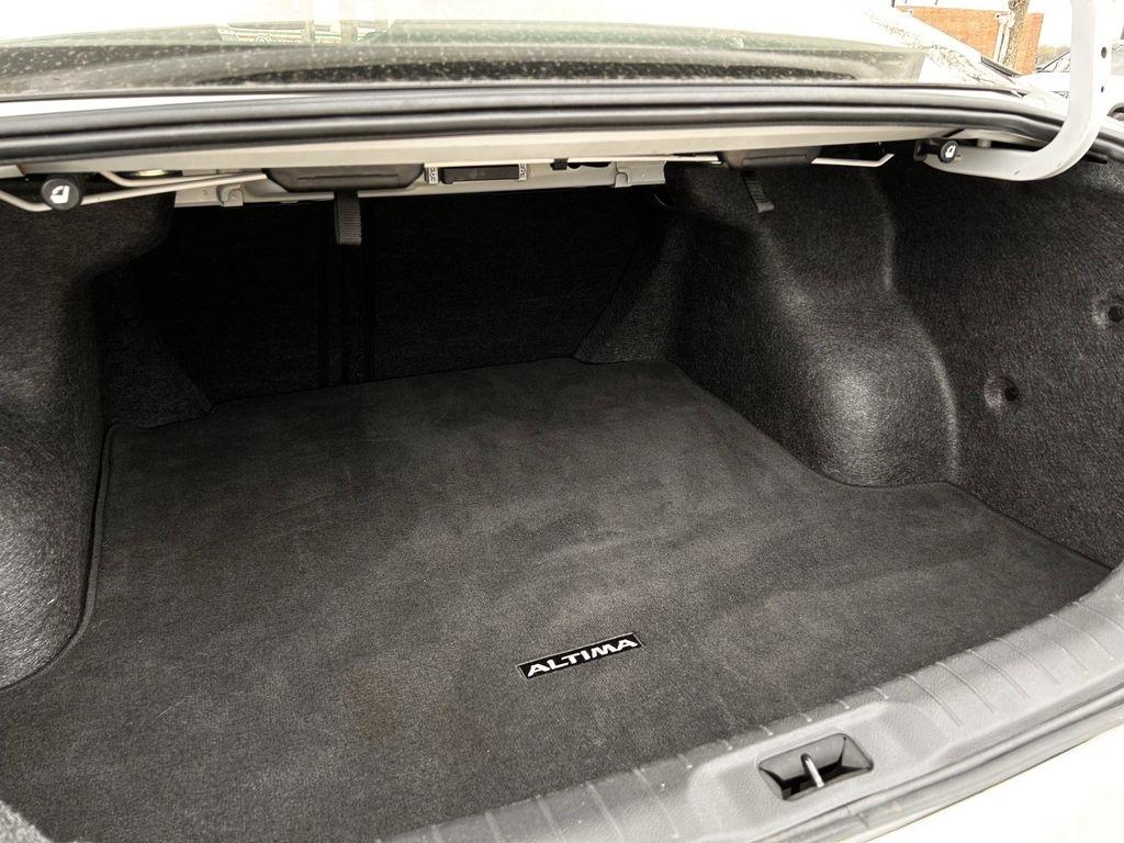 Nissan Altima 2.5 SV 2024