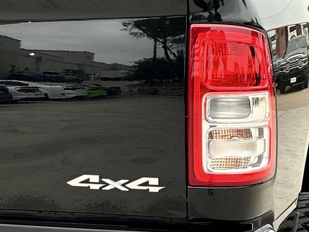 RAM 2500 Tradesman Crew Cab SWB 4WD 2024