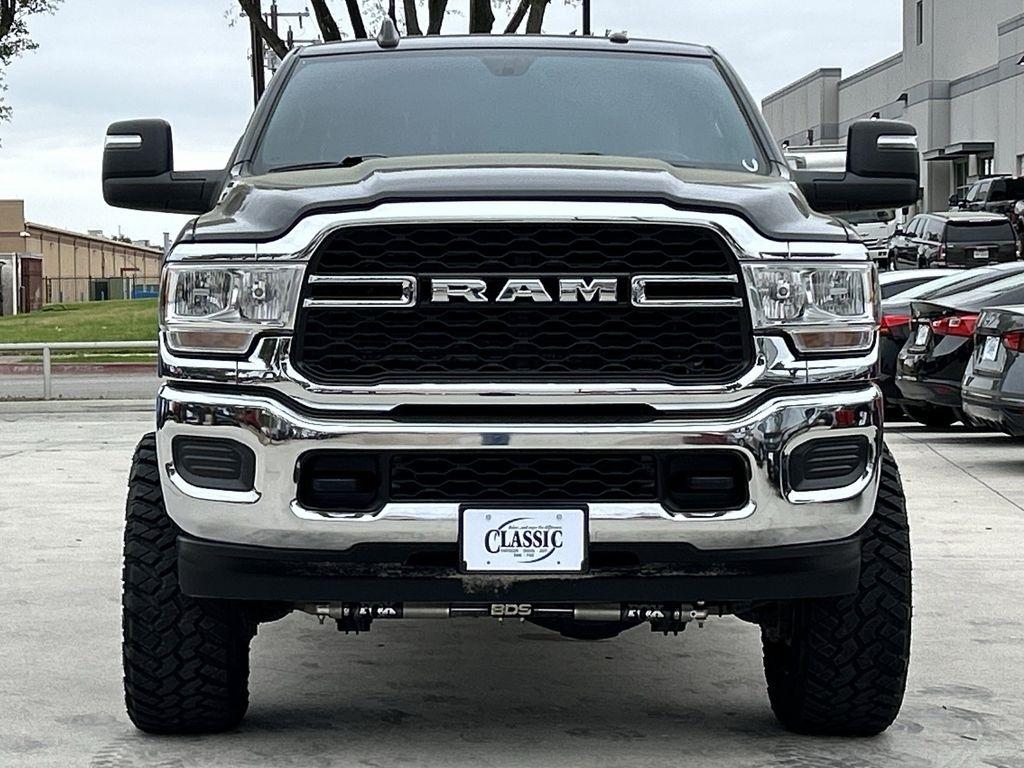 RAM 2500 Tradesman Crew Cab SWB 4WD 2024