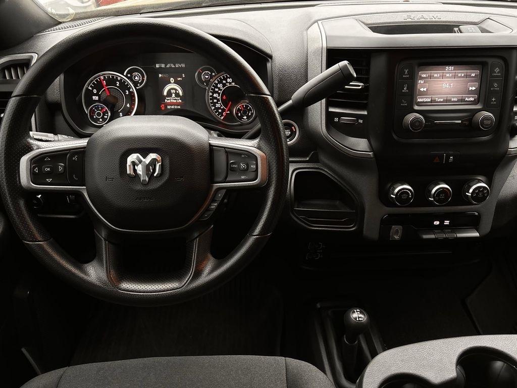 RAM 2500 Tradesman Crew Cab SWB 4WD 2024