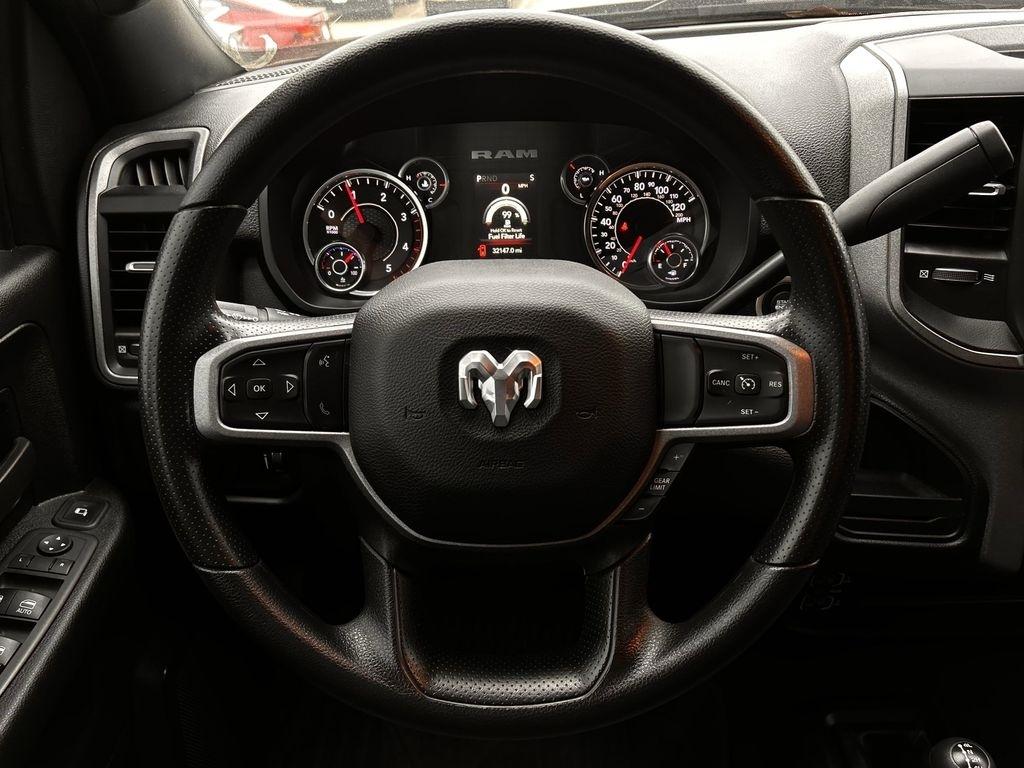 RAM 2500 Tradesman Crew Cab SWB 4WD 2024