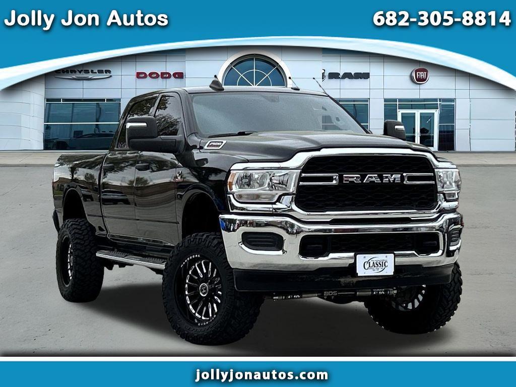 RAM 2500 Tradesman Crew Cab SWB 4WD 2024