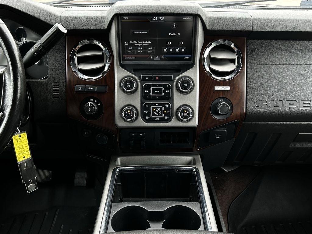Ford F-250 SD Lariat Crew Cab 4WD 2016
